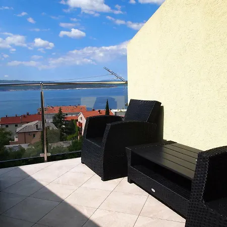 Panoramic View Apartments Crikvenica Ev Station Available Extérieur photo