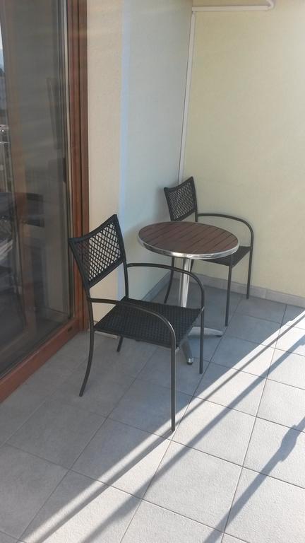 Panoramic View Ev Station Available Apartment *