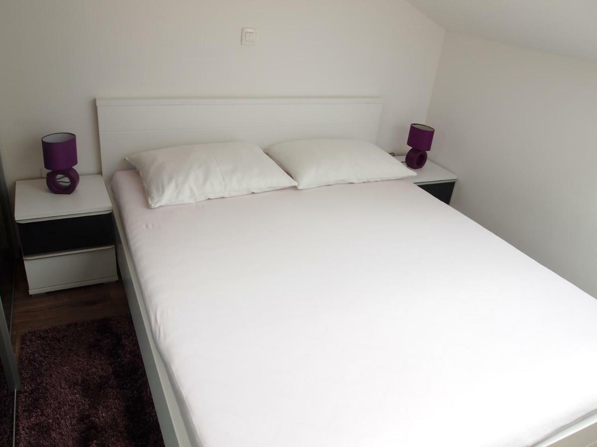 Panoramic View Ev Station Available Apartment *